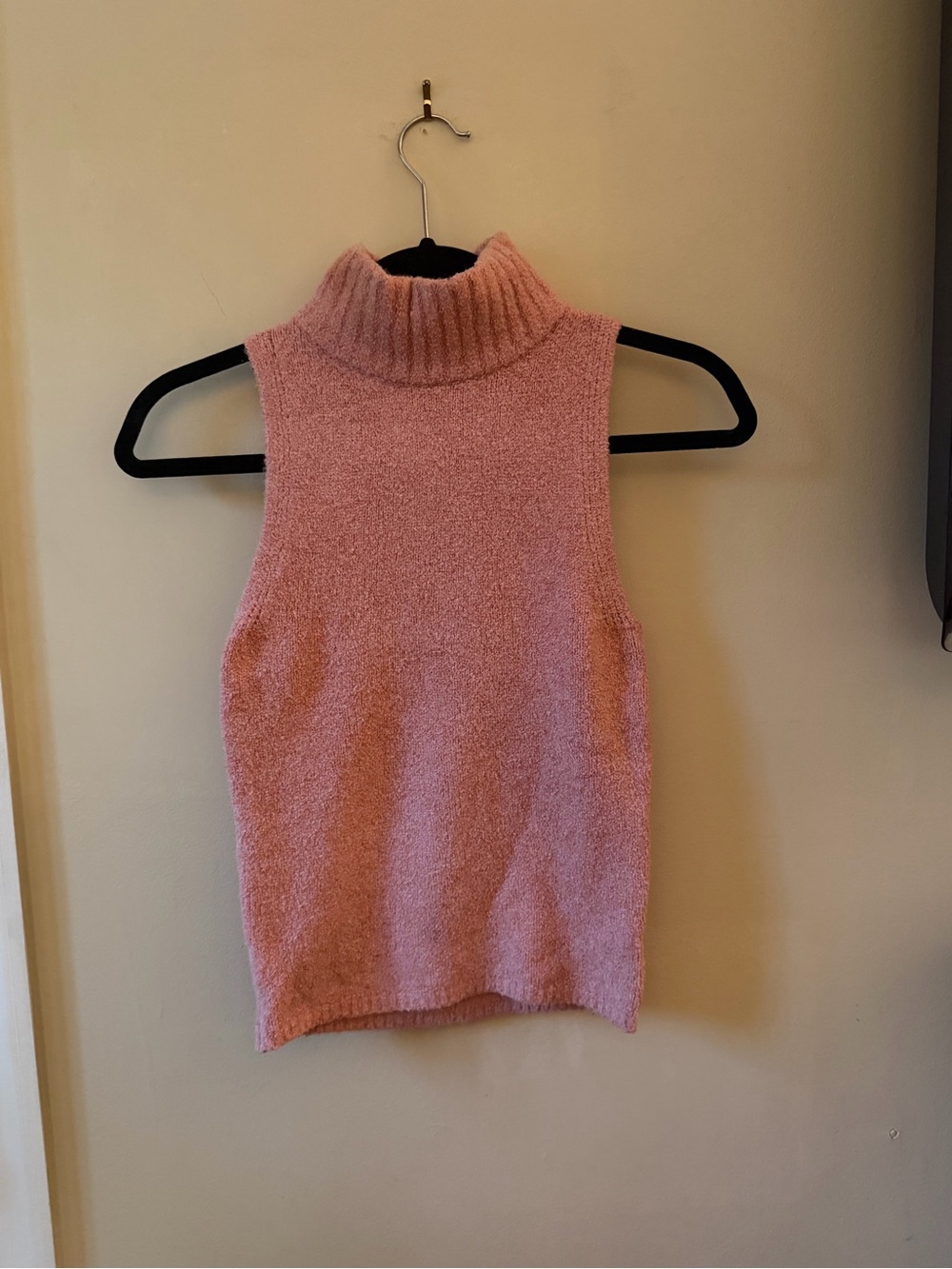 Express Dusty Pink Sleeveless Turtleneck Sweater